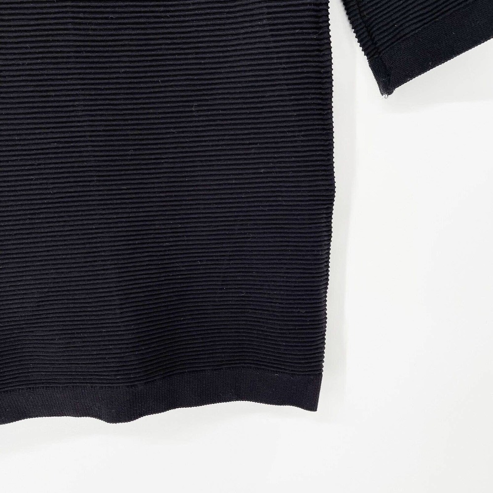 Aritzia Babaton Dermot Ribbed T-Shirt Sz M Black Boat Neck Stretch 3/4 Sleeve - Picture 3 of 9